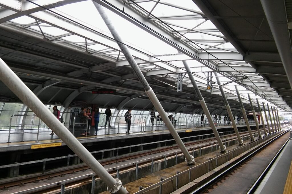 Met de trein en de bus vanuit Zandvoort